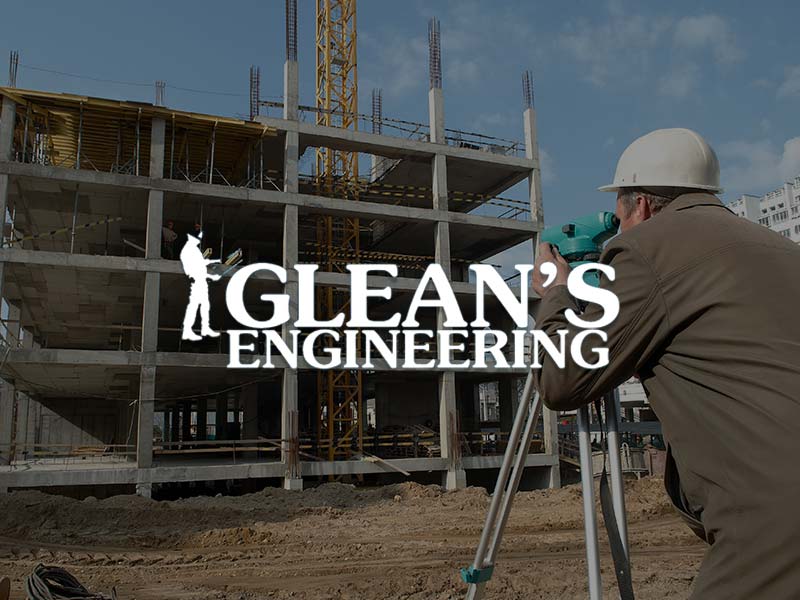 Glean's Construction & Engineering Ltd Logo over the construction project management team member